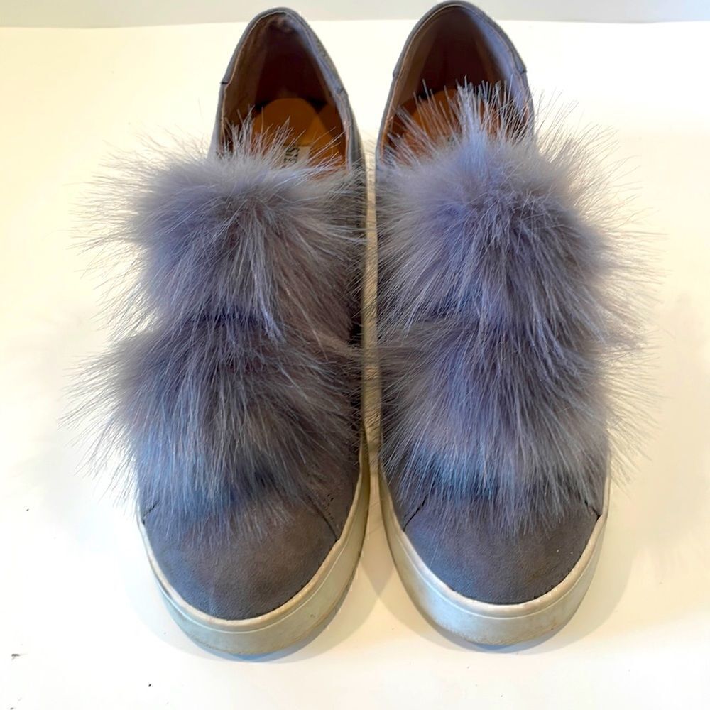Steve Madden Bryanne Platform Pom-Pom Sneakers Women's Size 7.5 Grey
